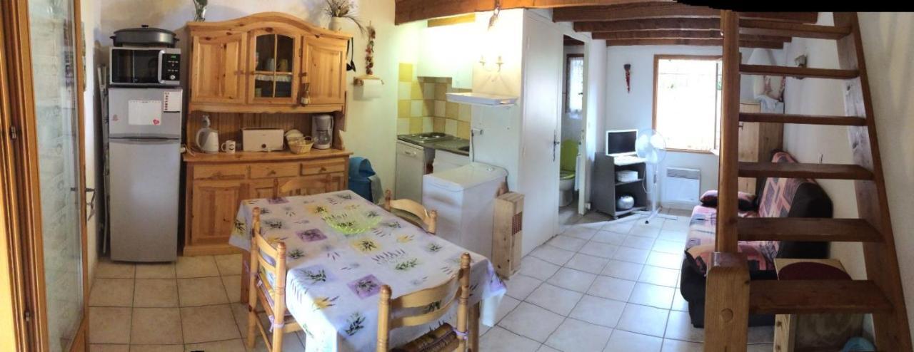 Mazet De Vacances Dans Le Domaine De L'Espai Saint-Martin-de-Bromes Экстерьер фото